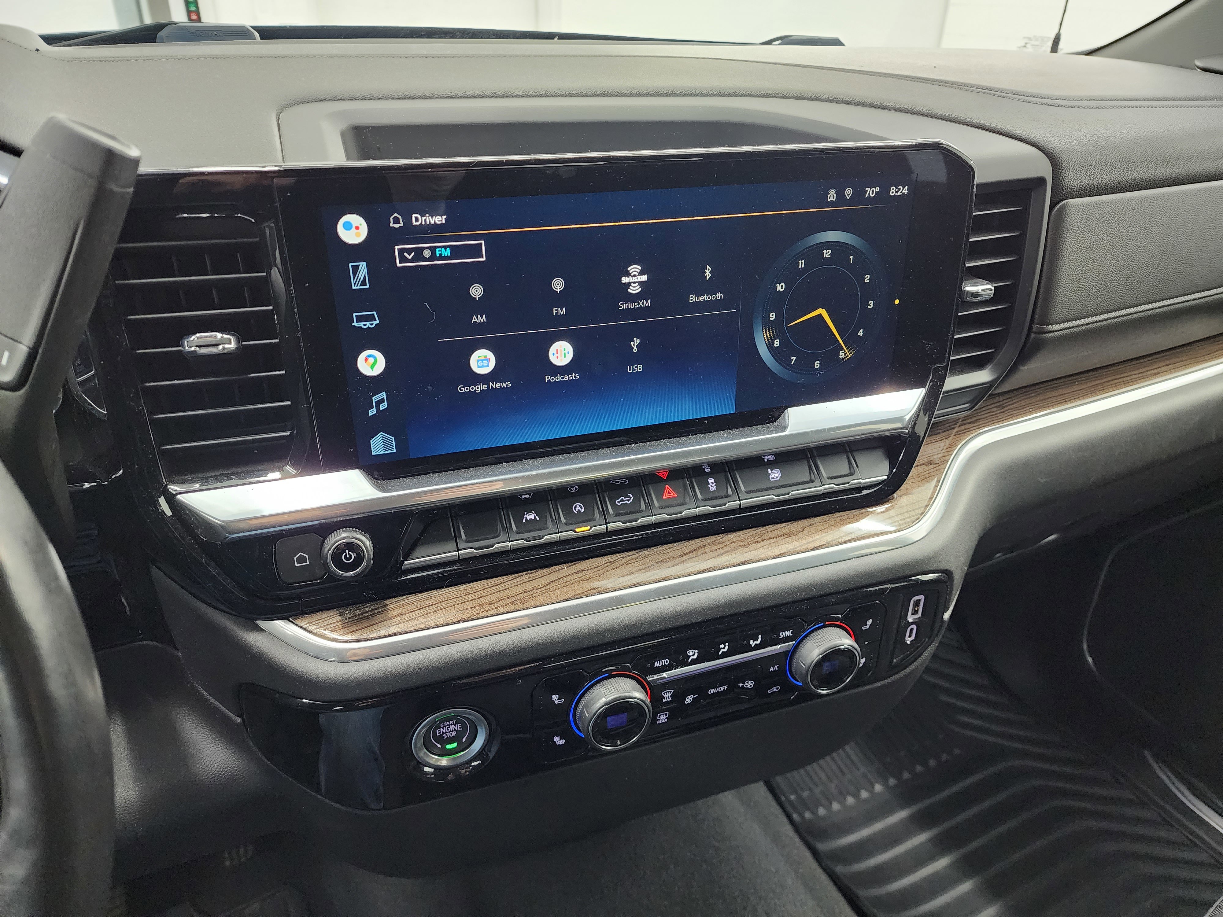 Used 2022 Chevrolet Silverado 1500 RST image 11