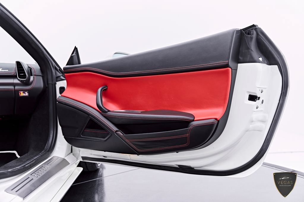 Used 2014 Ferrari 458 Spider RWD image 41