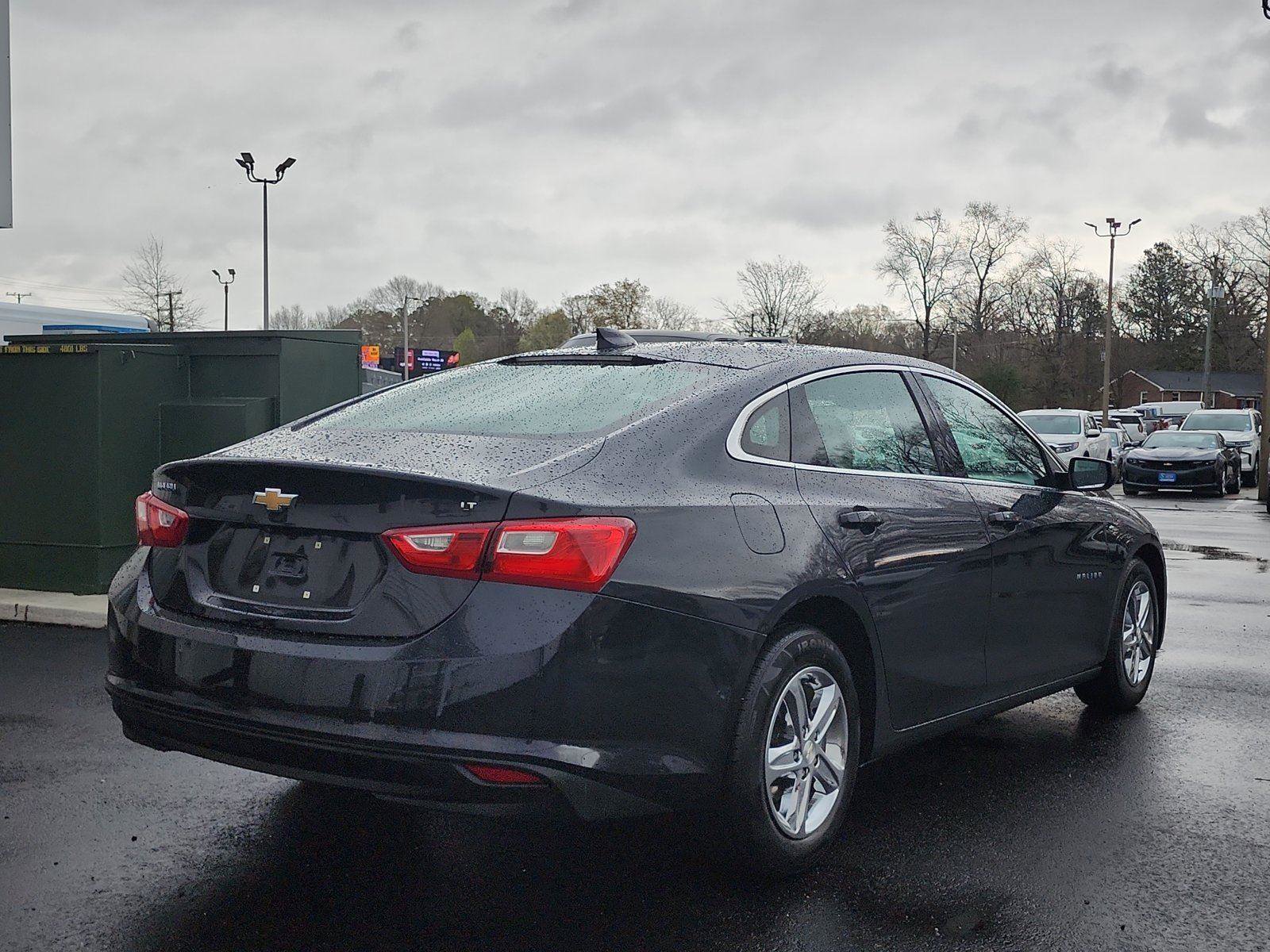 Used 2023 Chevrolet Malibu LT FWD image 5