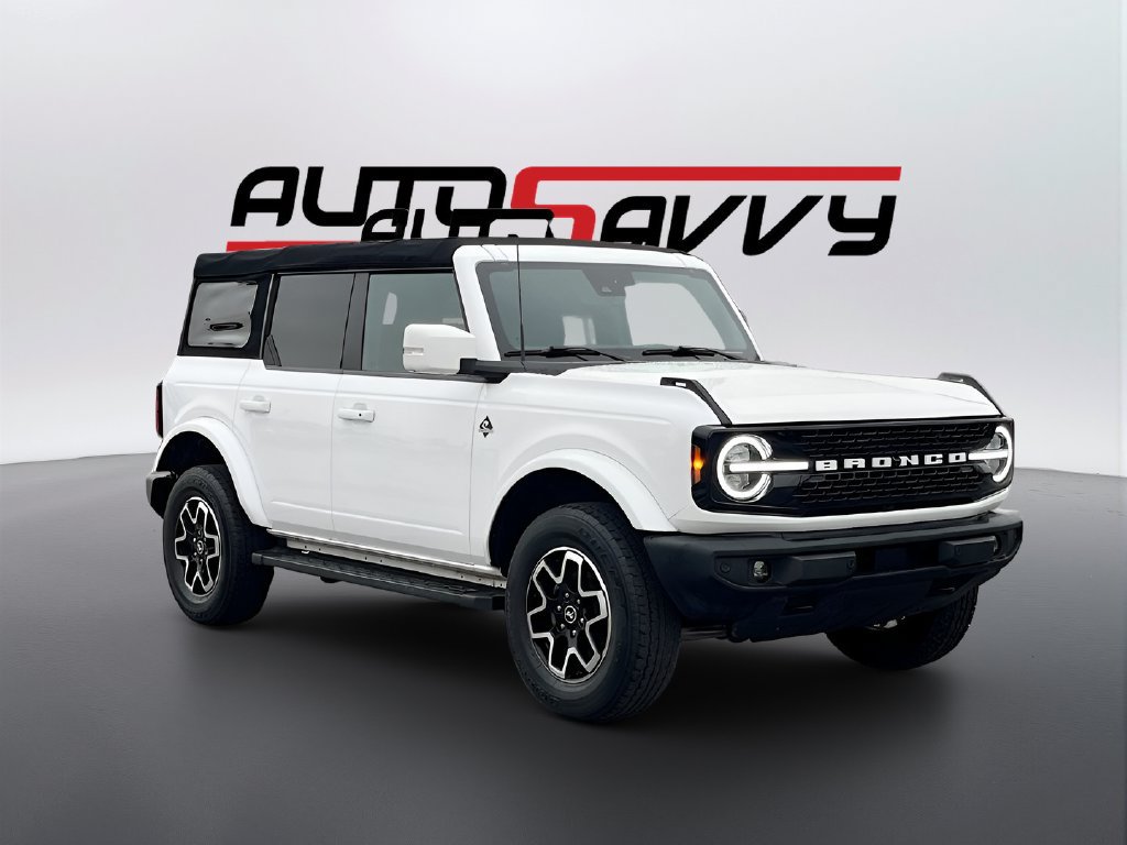 Used 2022 Ford Bronco Outer Banks AWD/4WD image 1