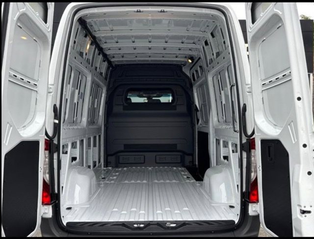 New 2026 Mercedes-Benz Sprinter 2500 image 20