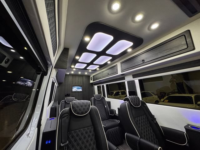New 2025 Mercedes-Benz Sprinter 3500 image 28