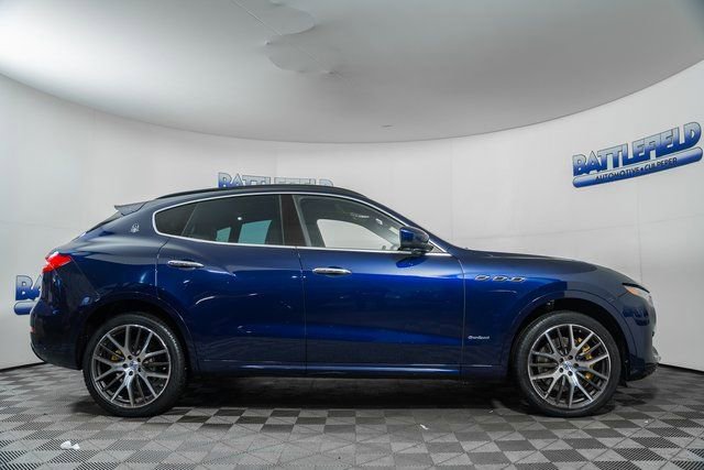 Used 2018 Maserati Levante S GranSport image 13