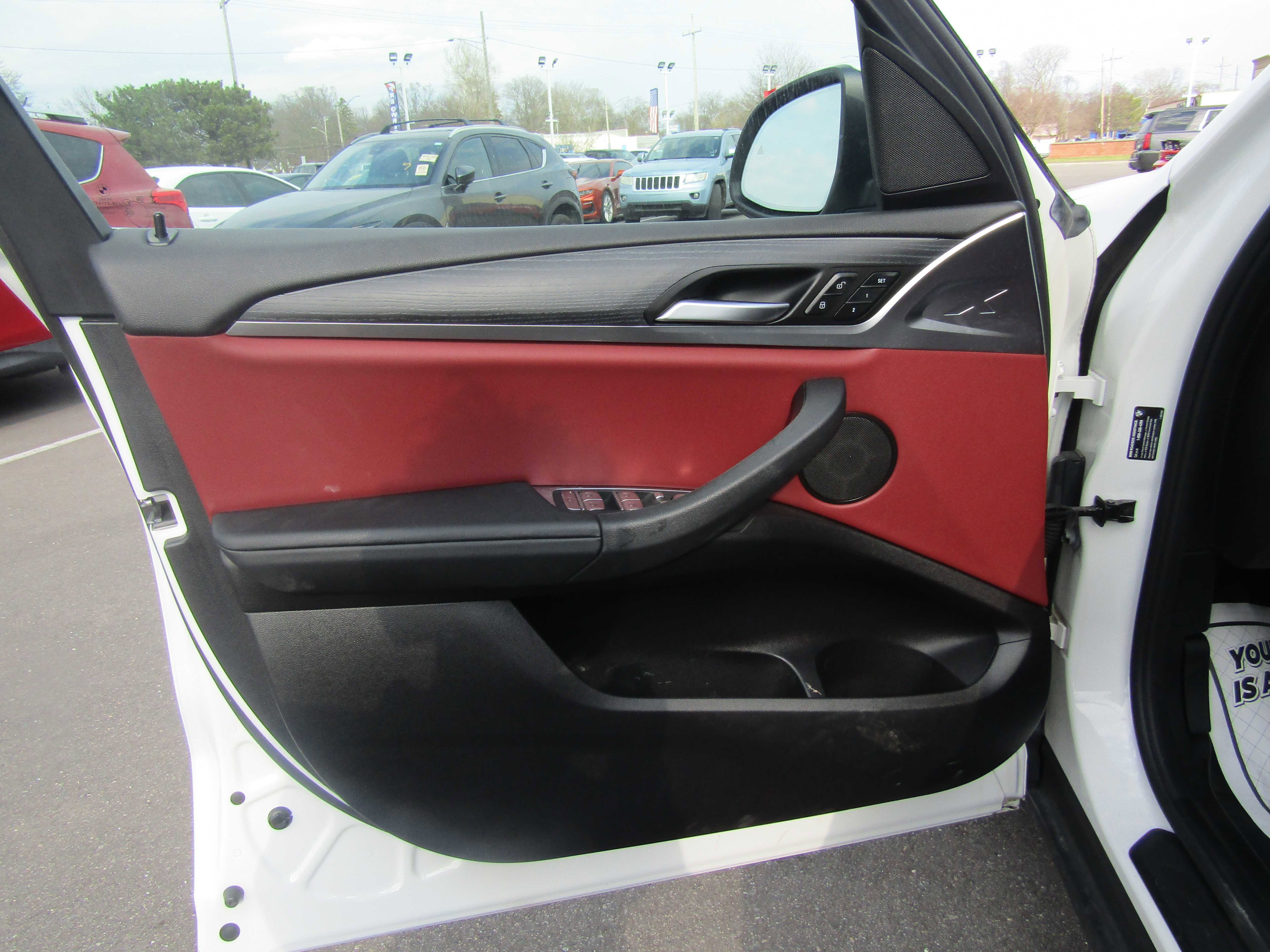 Used 2022 BMW X3 xDrive30i w/ Premium Package image 9