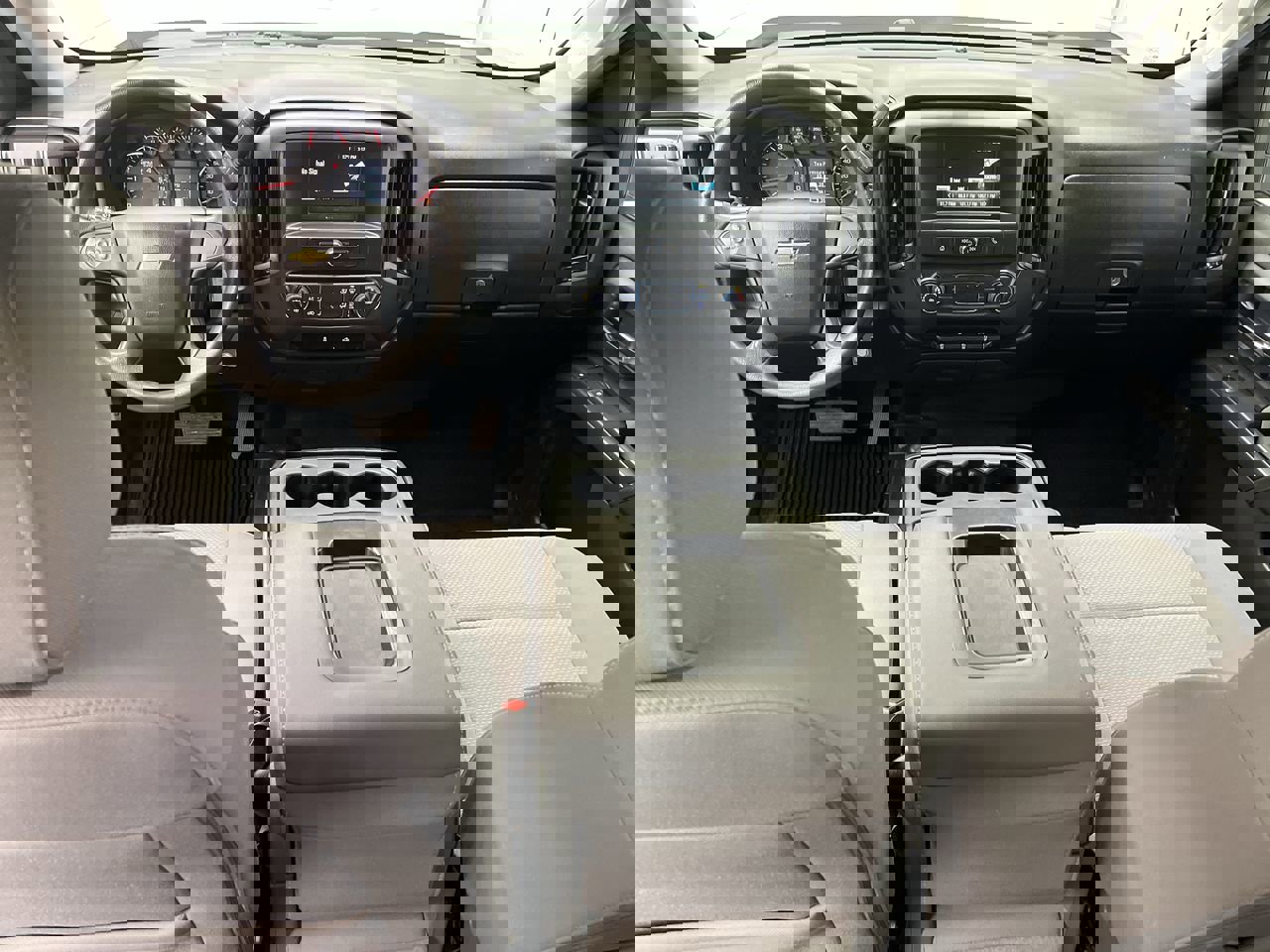 Used 2018 Chevrolet Silverado 1500 Custom w/ Custom Value Package image 4