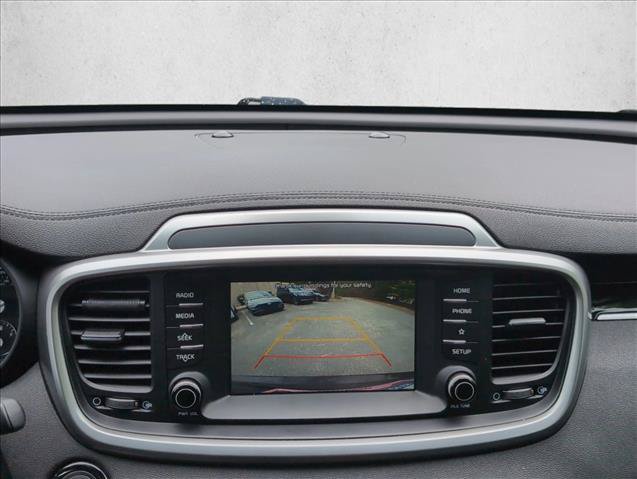 Used 2020 Kia Sorento S FWD image 13