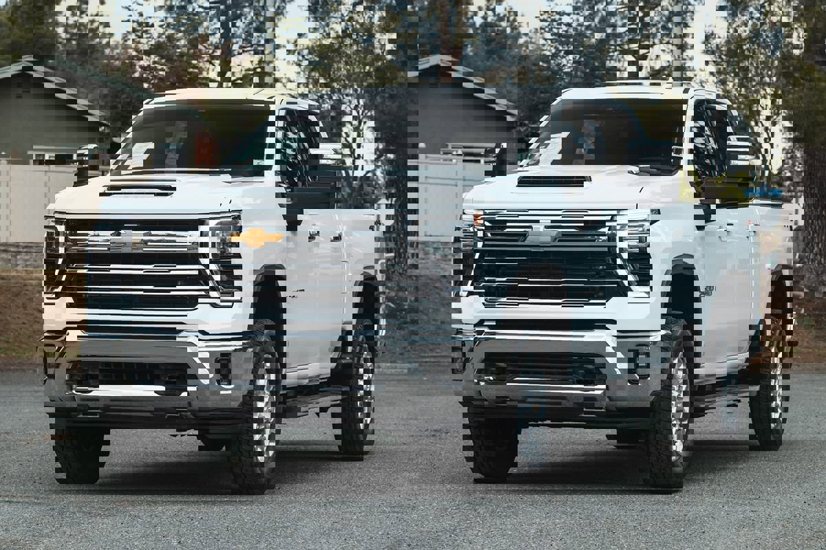 Used 2024 Chevrolet Silverado 2500 LTZ image 8