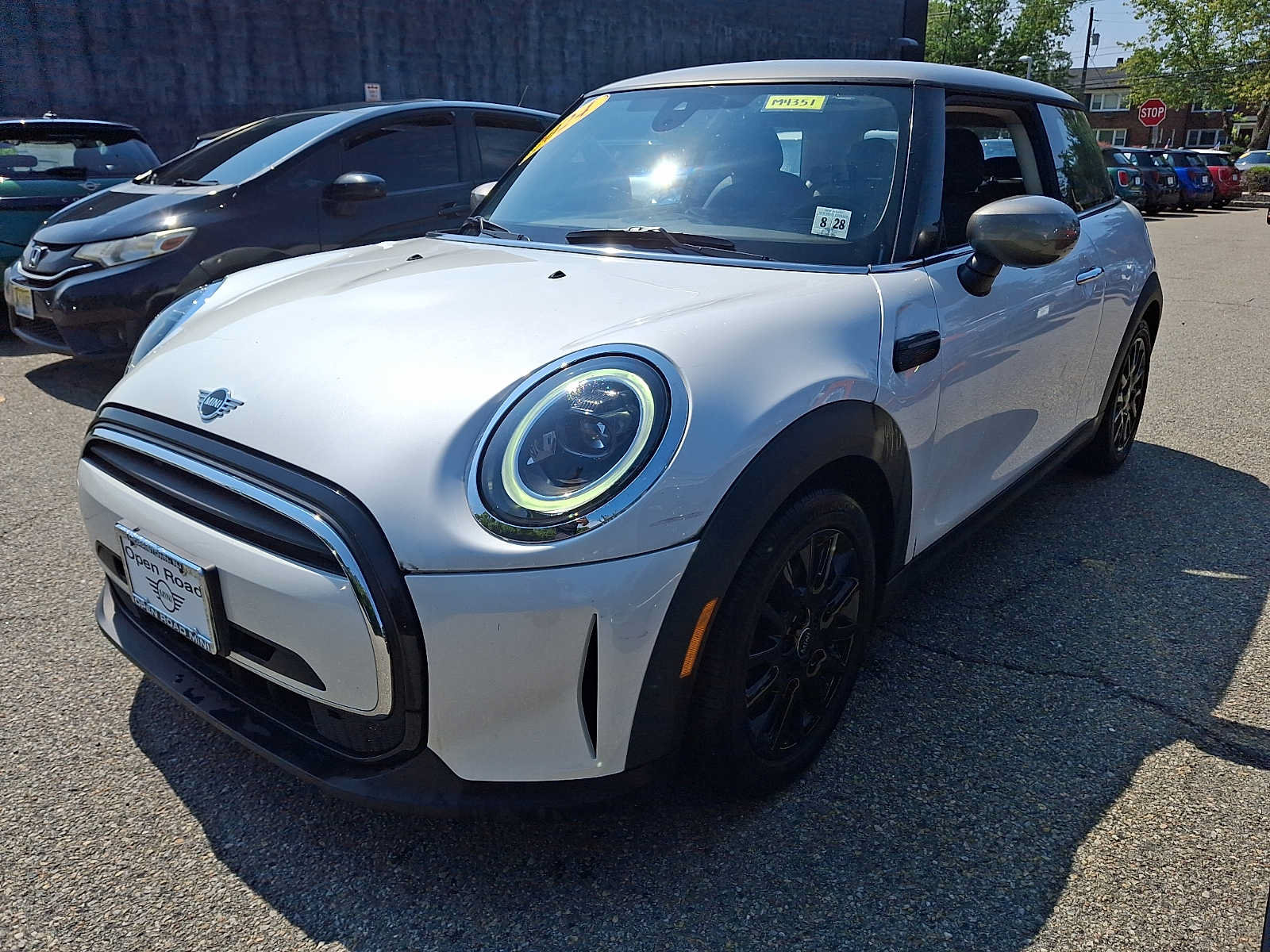 Used 2024 MINI Cooper 2-Door Hardtop FWD image 3