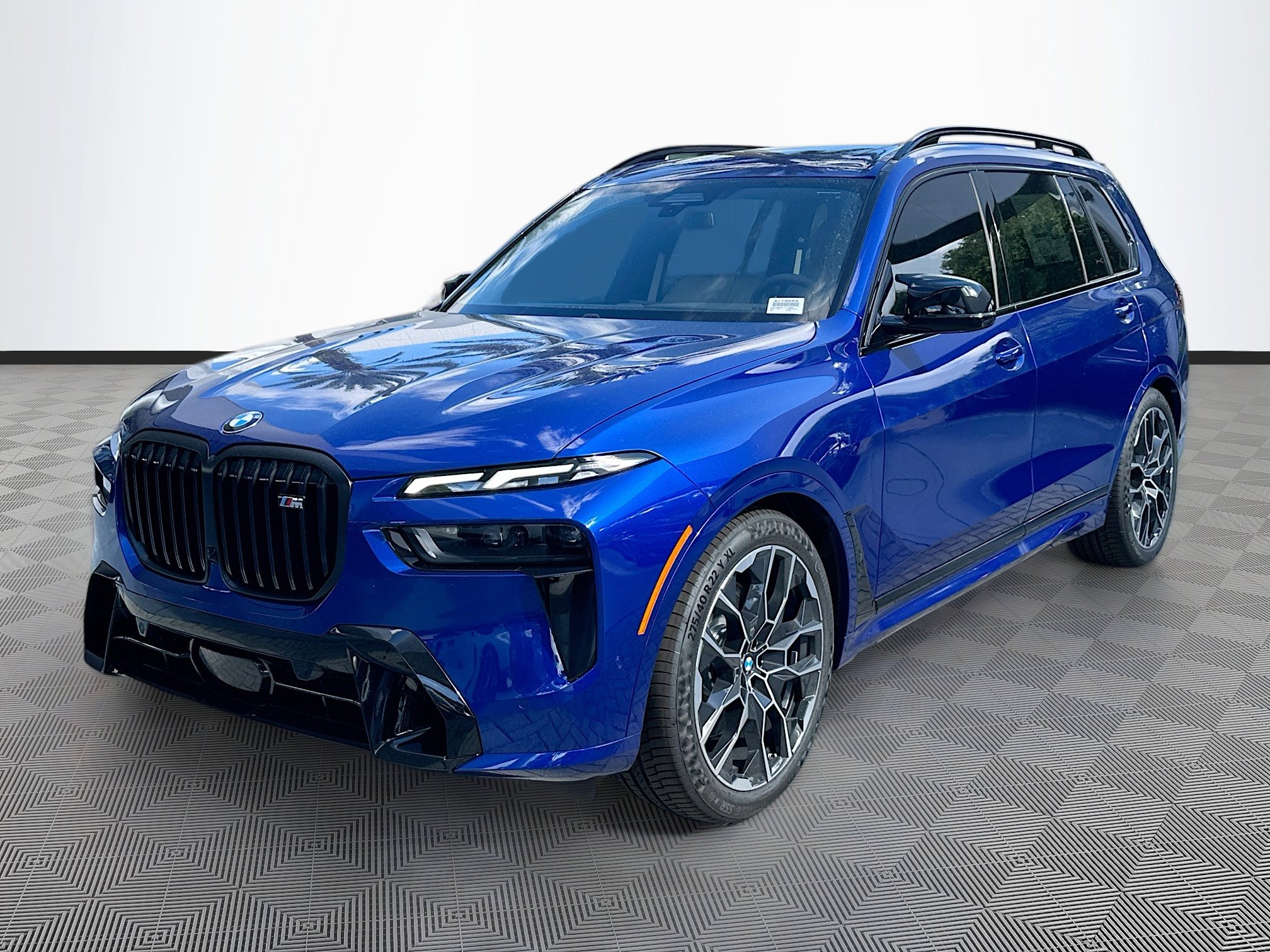 New 2026 BMW X7 M60i image 3