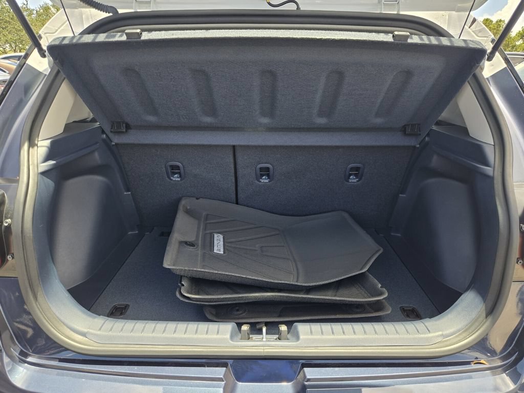 Certified 2026 Hyundai Venue SEL FWD image 14