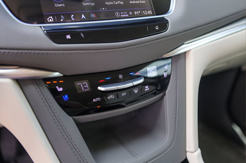 Certified 2026 Cadillac XT5 Premium Luxury w/ Driver Assist Package FWD image 18