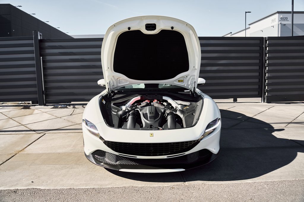 Used 2022 Ferrari Roma image 15
