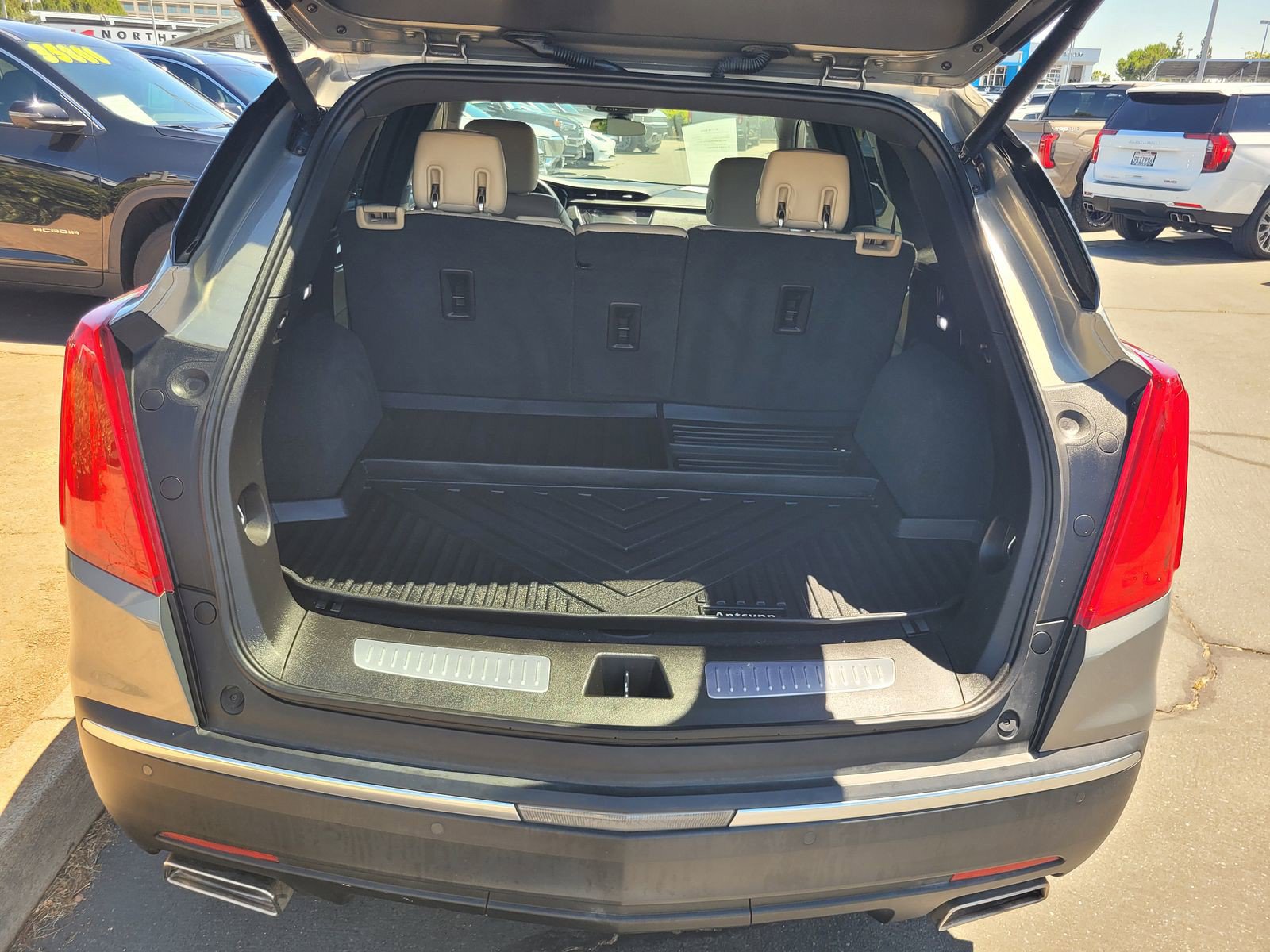 Used 2019 Cadillac XT5 Luxury FWD image 7