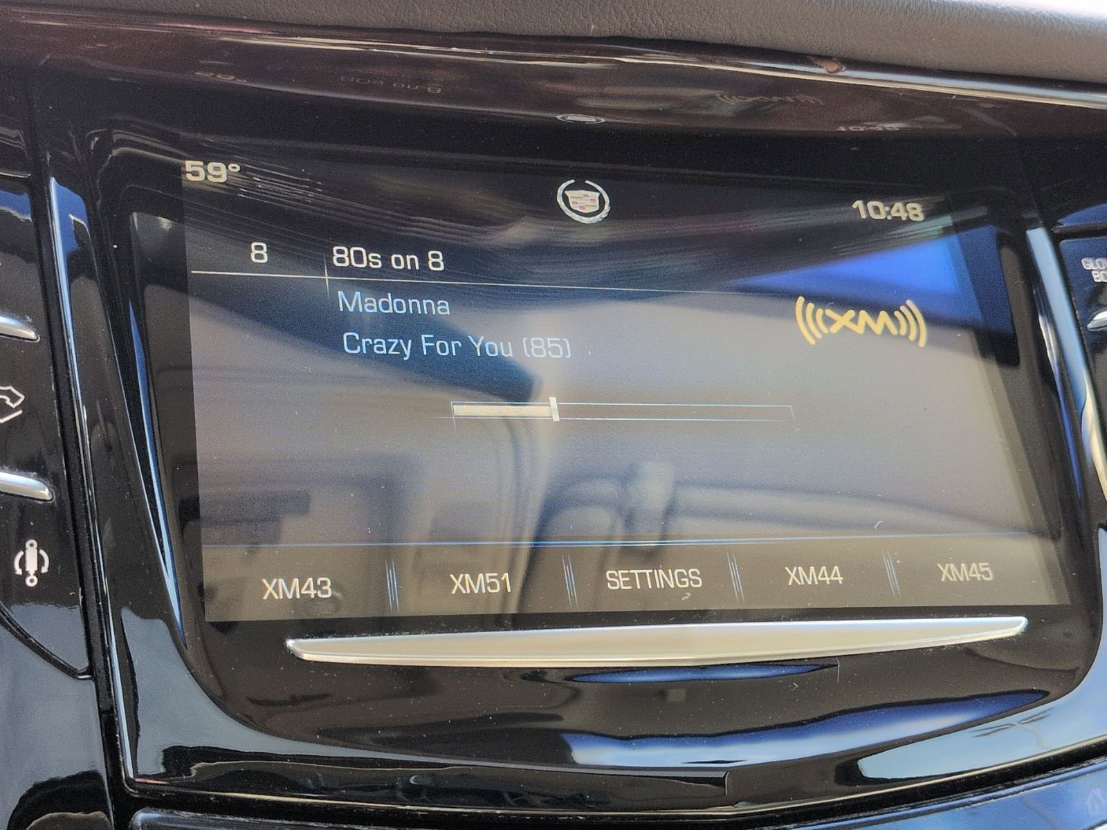 Used 2015 Cadillac Escalade Luxury image 22