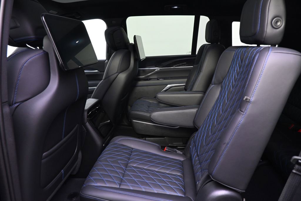 New 2025 Cadillac Escalade IQ Sport 1 AWD/4WD image 21