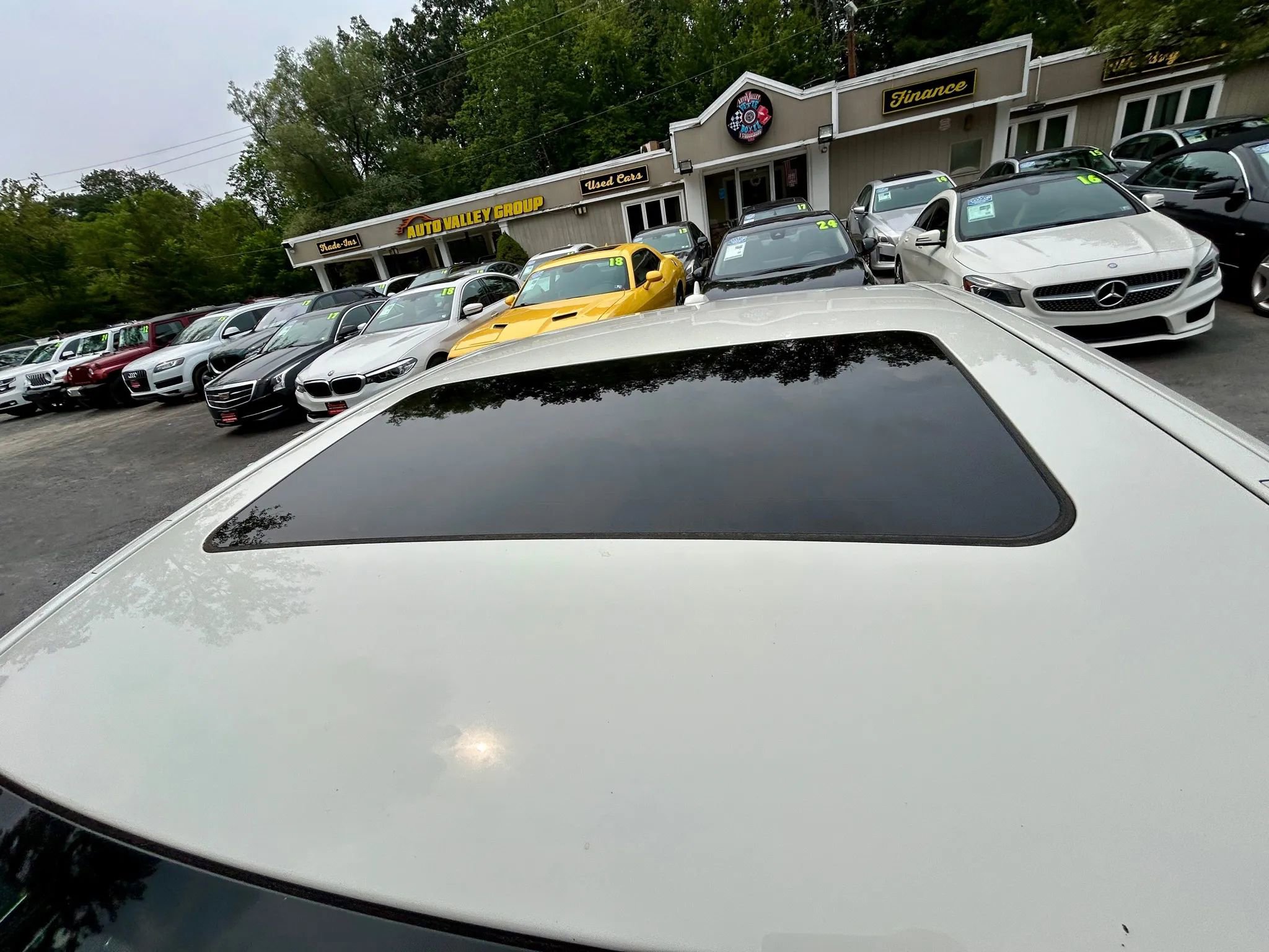 Used 2012 Mercedes-Benz E 350 BlueTEC Sedan image 10