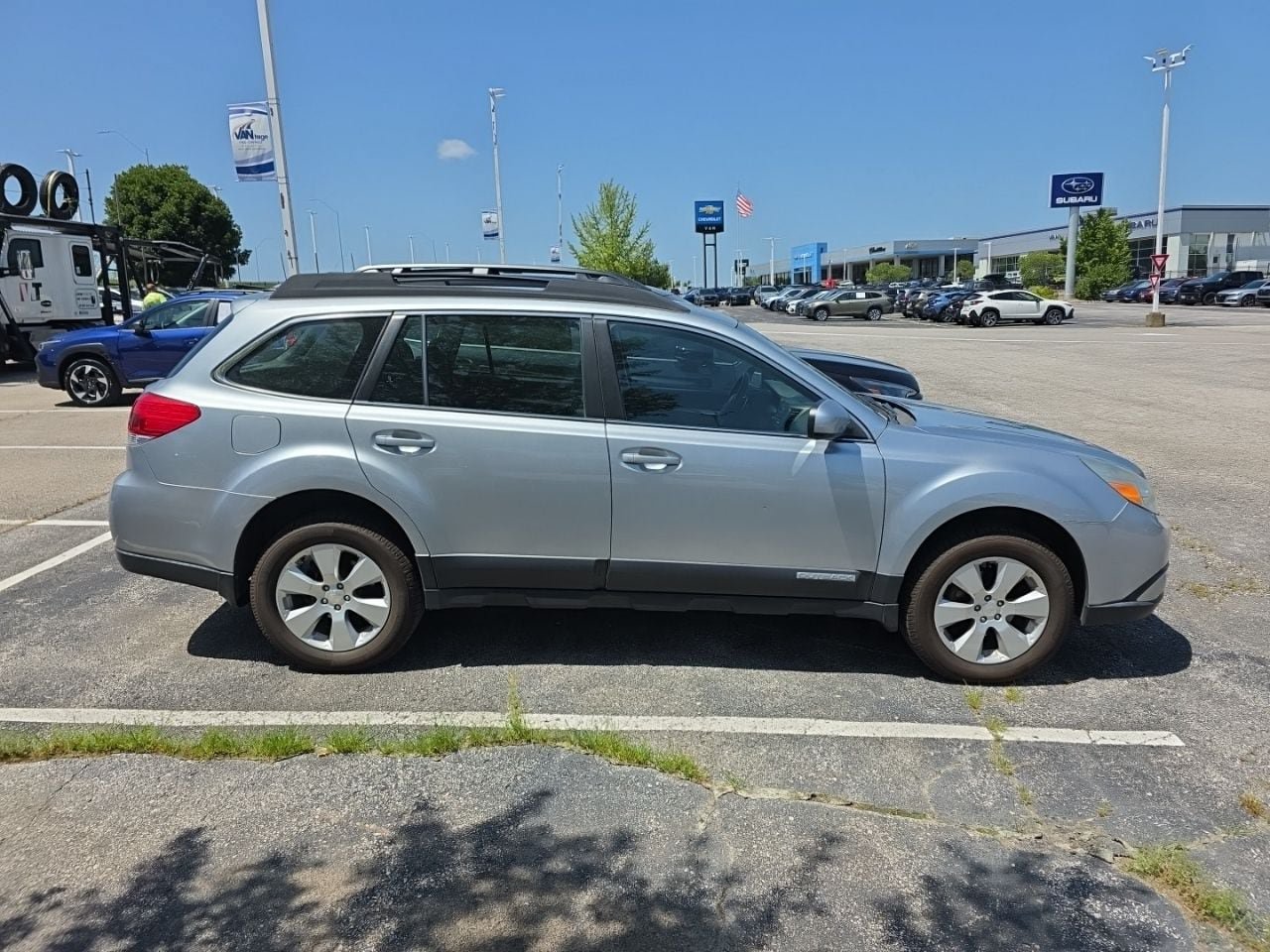 Used 2012 Subaru Outback 2.5i AWD/4WD image 6