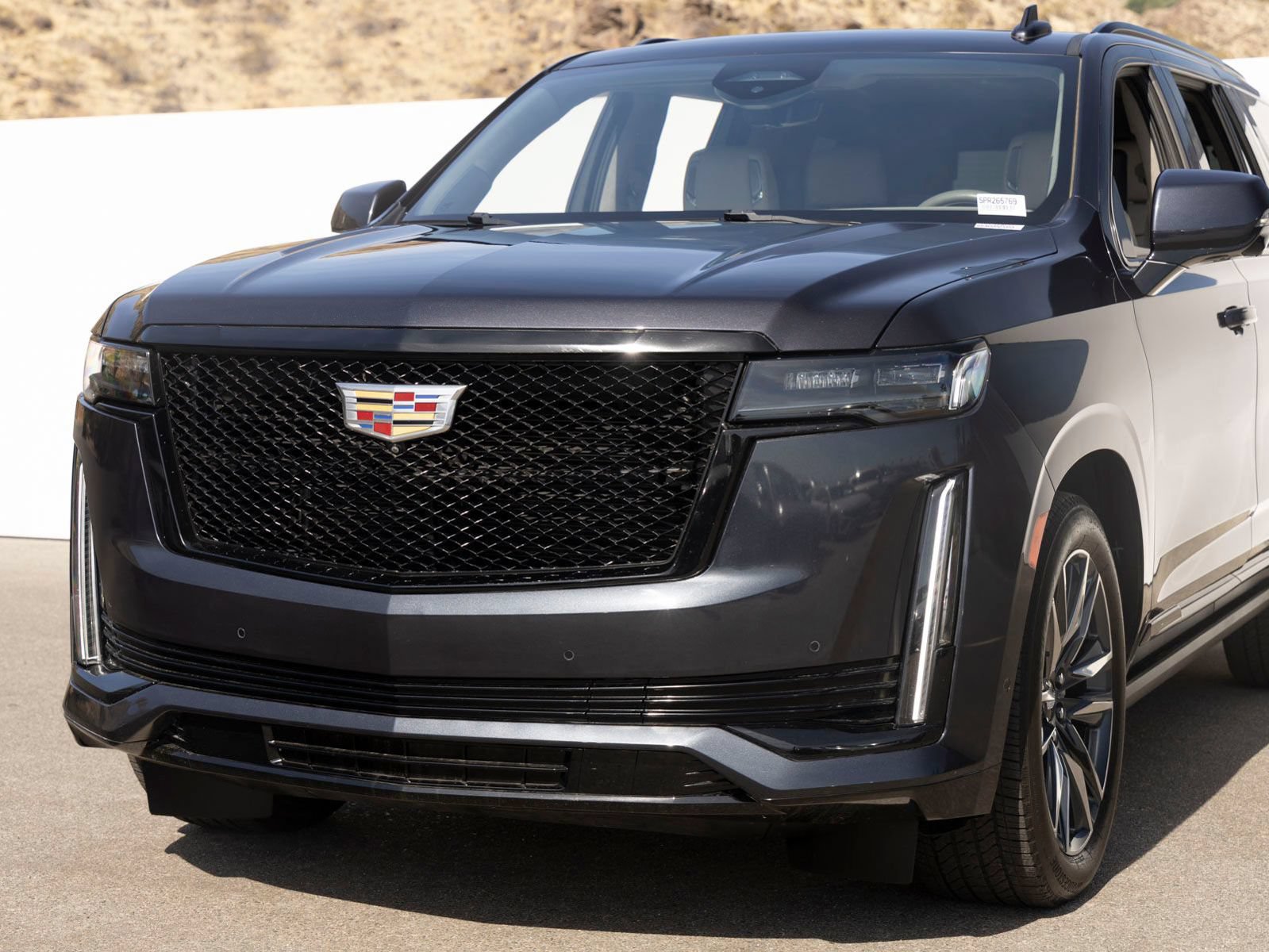 Used 2023 Cadillac Escalade Sport Platinum AWD/4WD image 6