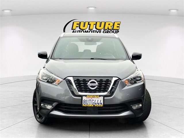 Used 2020 Nissan Kicks SR video 2