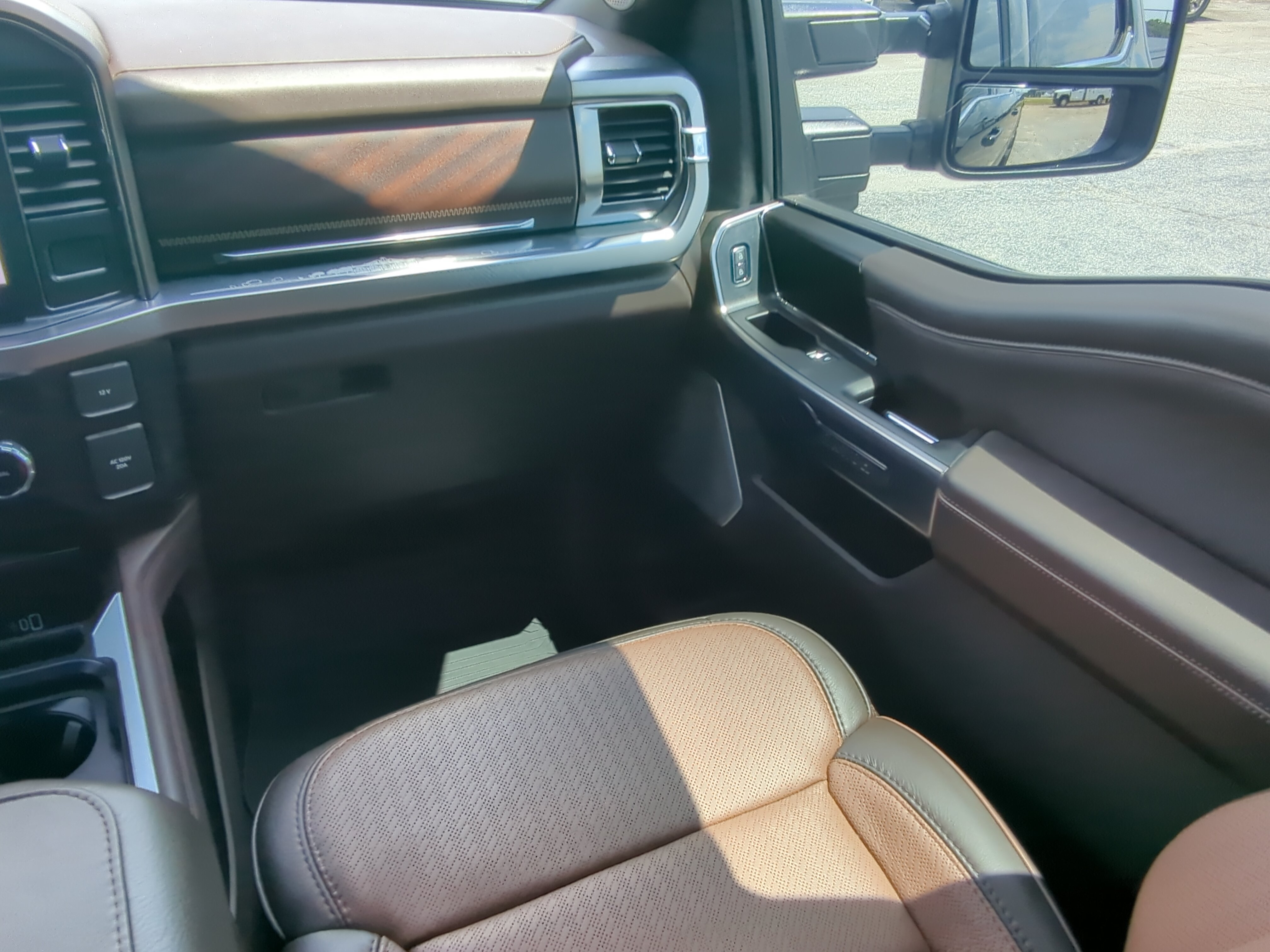 Used 2024 Ford F250 King Ranch AWD/4WD image 15