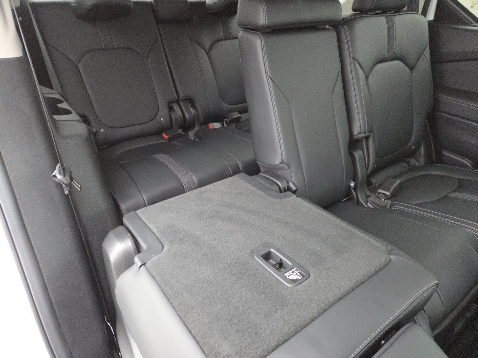 Used 2025 Honda Pilot EX-L image 22