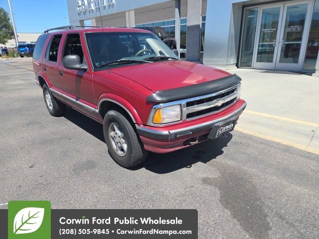 Used 1997 Chevrolet Blazer LS w/ Preferred Equipment Group AWD/4WD image 1