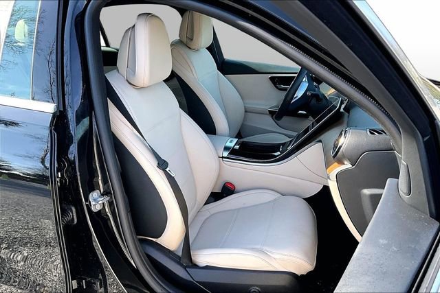 Certified 2023 Mercedes-Benz C 300 4MATIC Sedan image 13