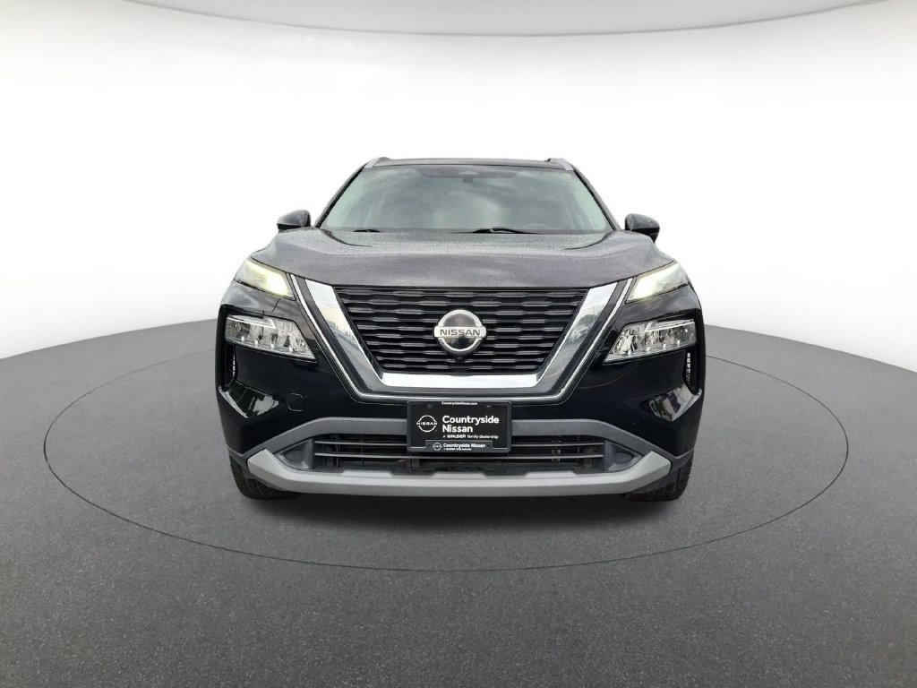 Used 2021 Nissan Rogue SV w/ Premium Package FWD image 2