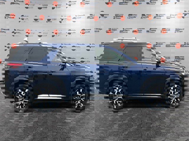 Used 2023 Nissan Pathfinder Platinum w/ Cargo Package image 6