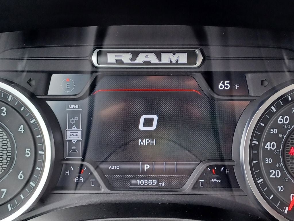 Used 2026 RAM 1500 Laramie AWD/4WD image 17