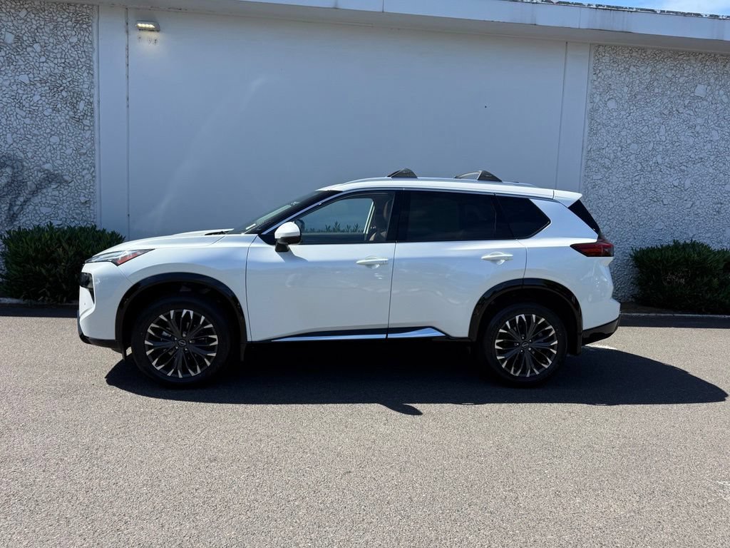 Certified 2026 Nissan Rogue Platinum AWD/4WD image 3