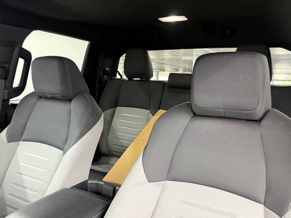 Used 2025 Toyota Tacoma TRD Off-Road image 18