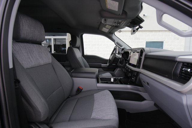 New 2026 Ford F250 XLT image 37