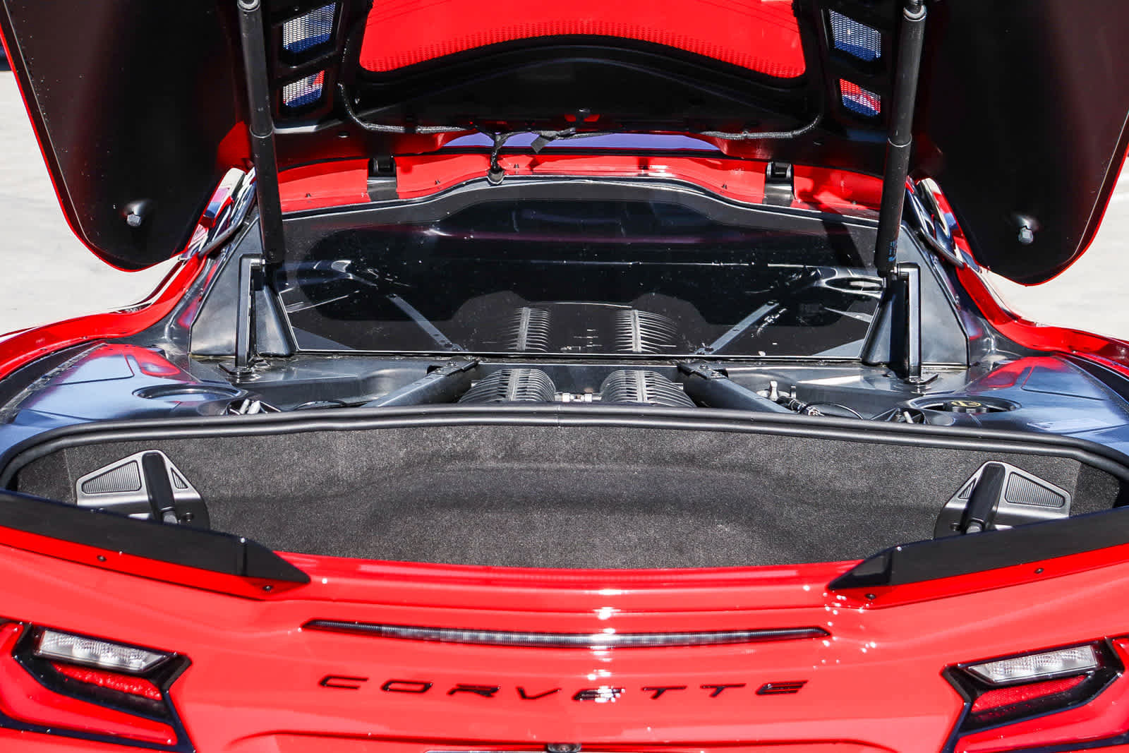 Used 2025 Chevrolet Corvette Z06 image 38