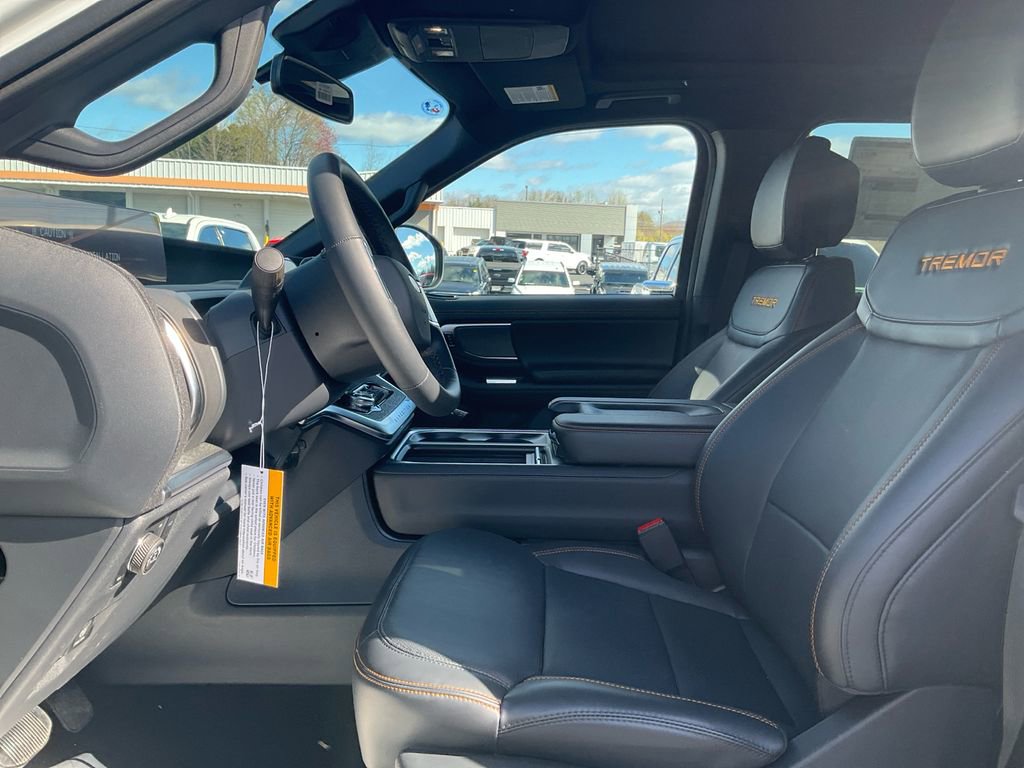 New 2026 Ford Expedition Tremor image 16