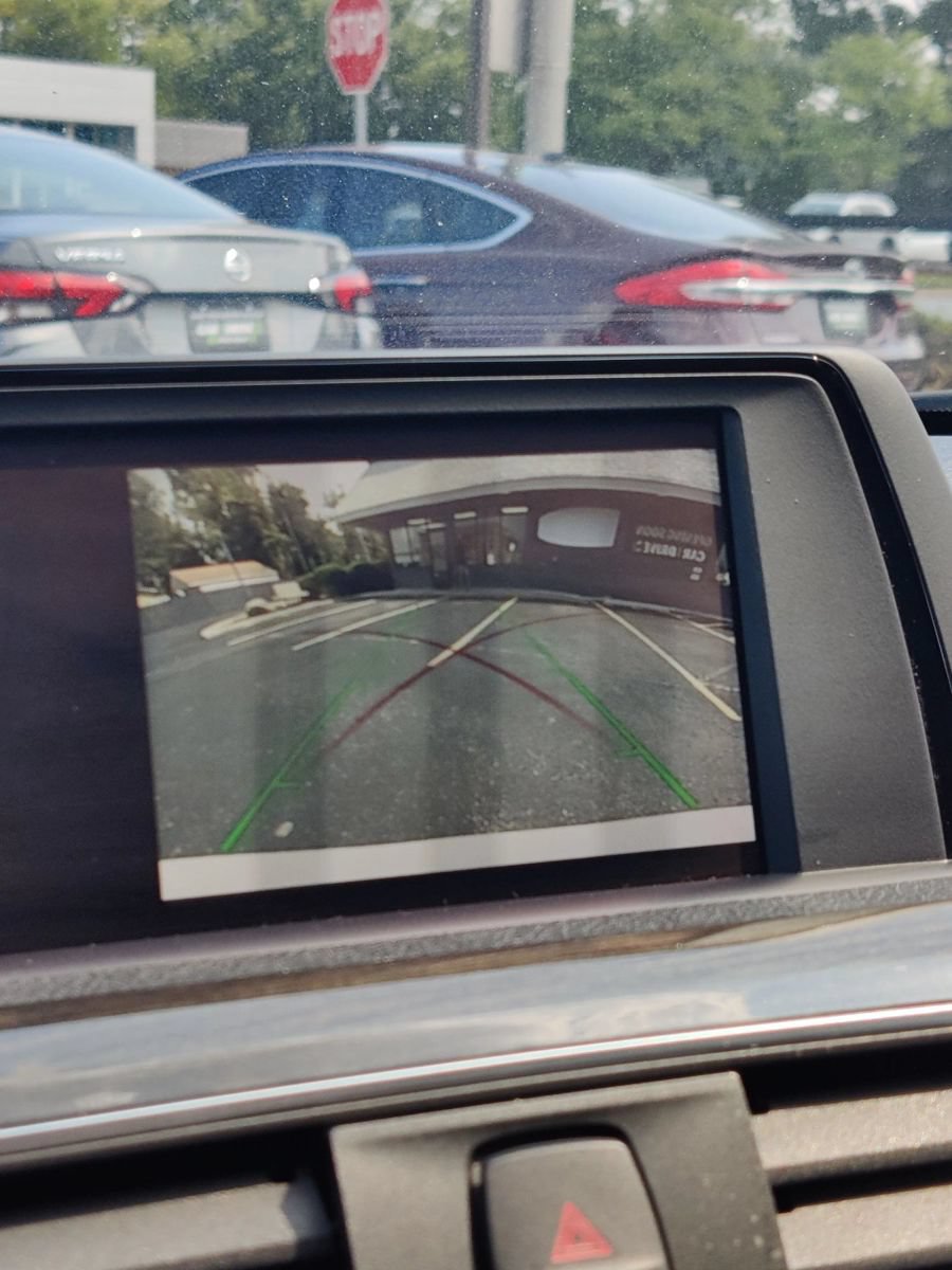 Used 2018 BMW 330e RWD image 18