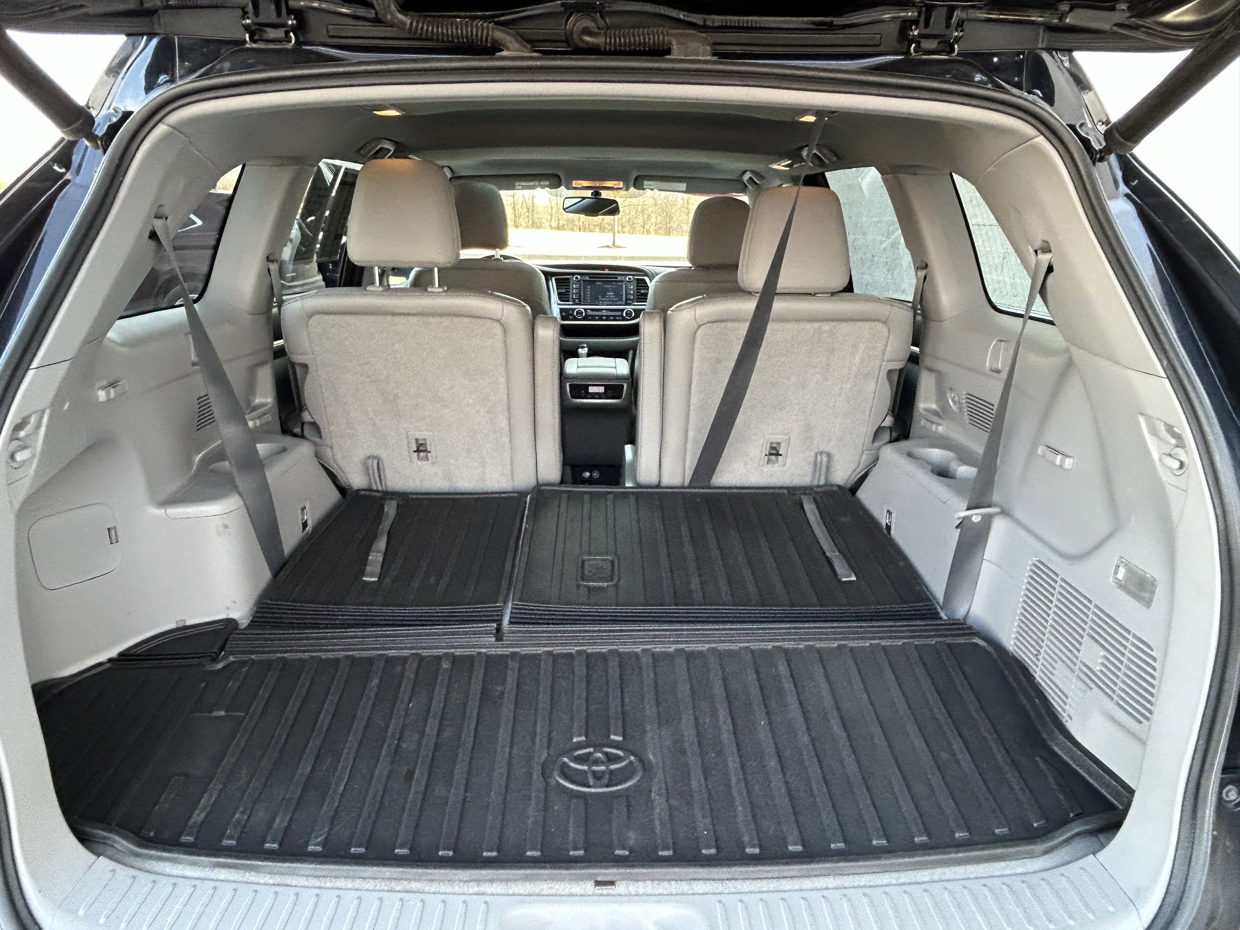 Used 2015 Toyota Highlander Limited image 21