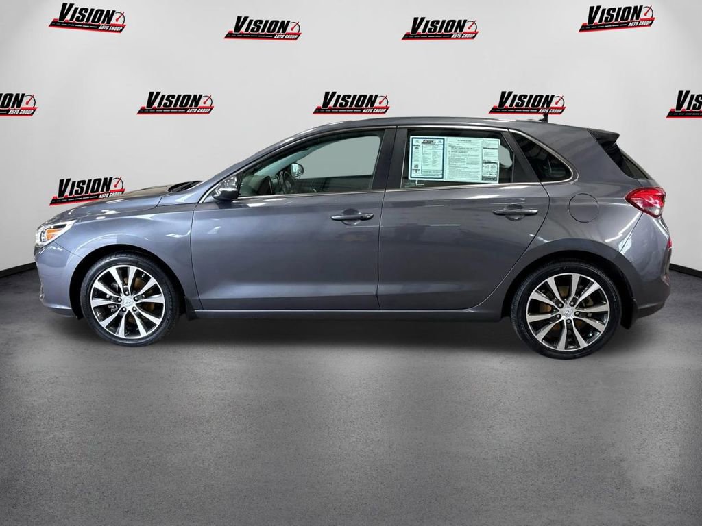 Used 2018 Hyundai Elantra GT w/ Tech Package 03 image 8