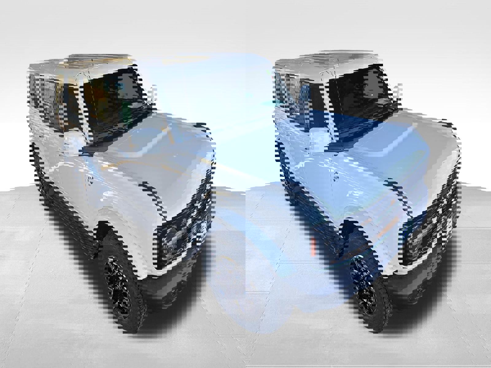 New 2025 Ford Bronco Outer Banks image 8