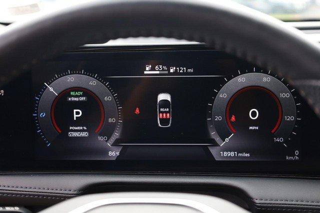Used 2024 Nissan Ariya AWD image 10