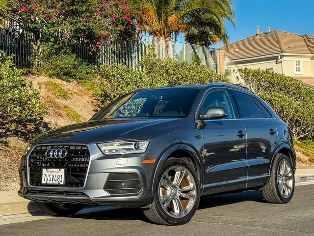 Used 2017 Audi Q3 2.0T Premium Plus w/ Premium Plus Package FWD image 2