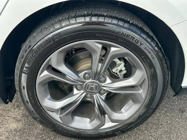 Used 2024 Honda Accord EX image 32