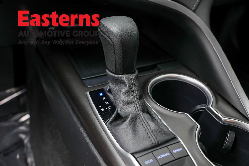 Used 2024 Toyota Camry LE image 13