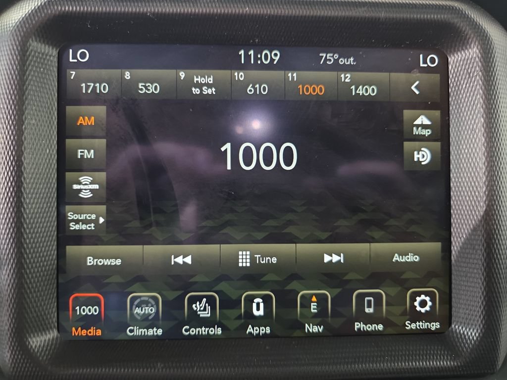 Used 2022 Jeep Wrangler Unlimited Sport AWD/4WD image 21