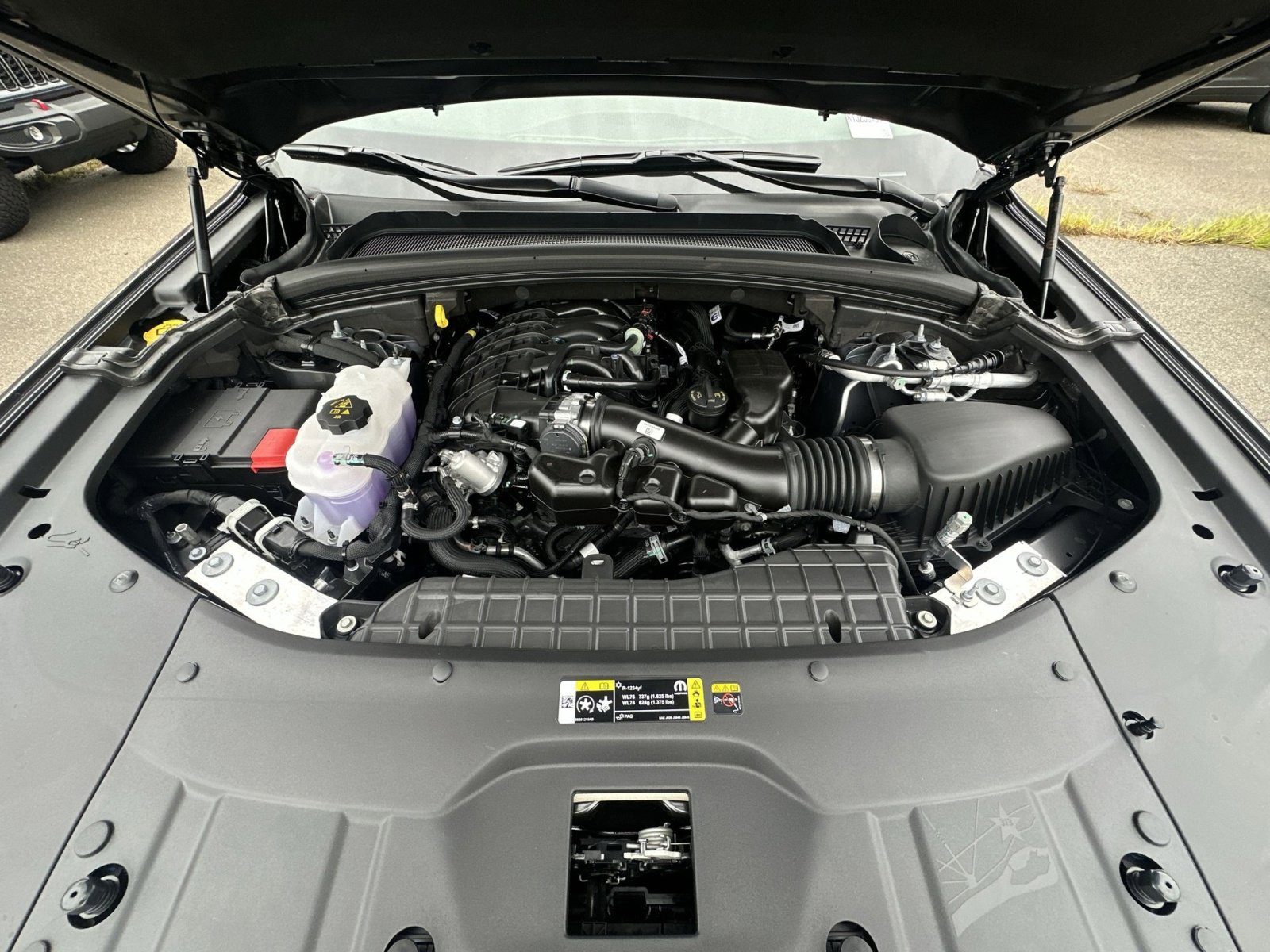 New 2025 Jeep Grand Cherokee Laredo X w/ Luxury Tech Group I image 27