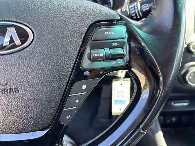 Used 2017 Kia Forte S FWD image 11