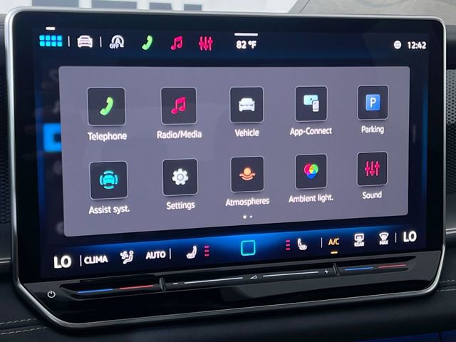 New 2026 Volkswagen Tiguan SE R-Line image 18