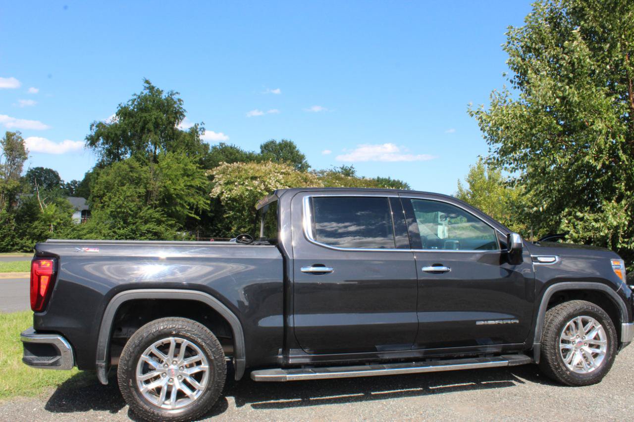 Used 2020 GMC Sierra 1500 SLT AWD/4WD image 9