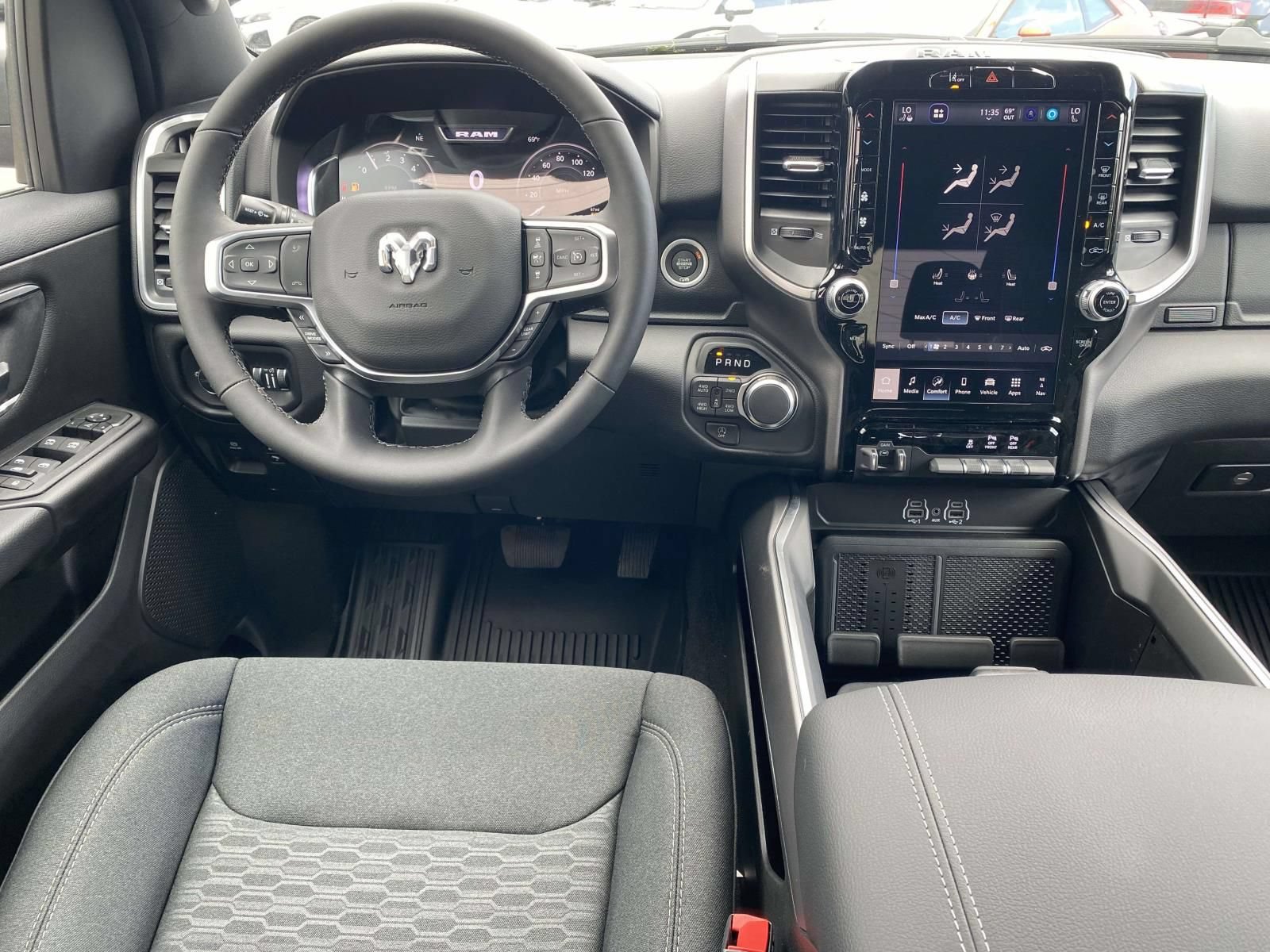 New 2026 RAM 1500 Big Horn AWD/4WD image 11