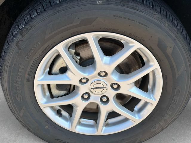 Used 2024 Chrysler Pacifica Touring-L FWD image 13